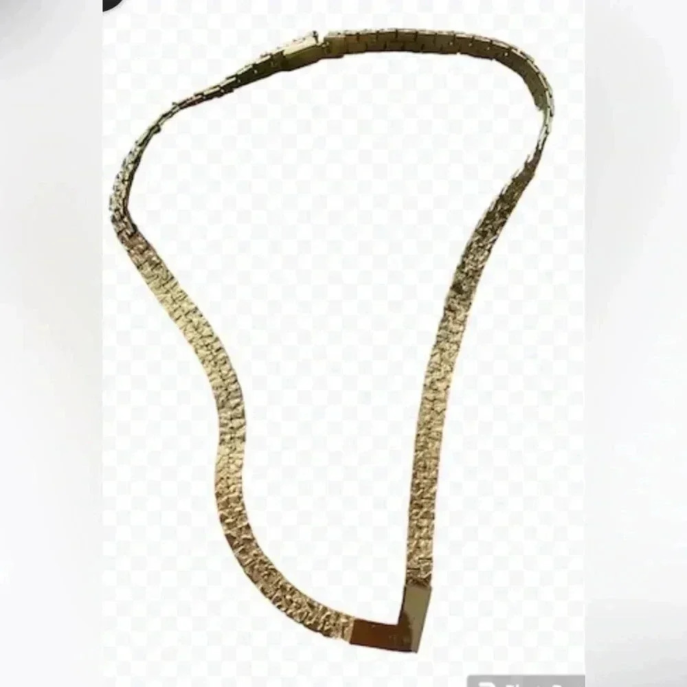 Vintage 1970s Square Crystal Arrow Triangle Gold Pendant Necklace​​